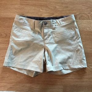 Athleta hiking shorts